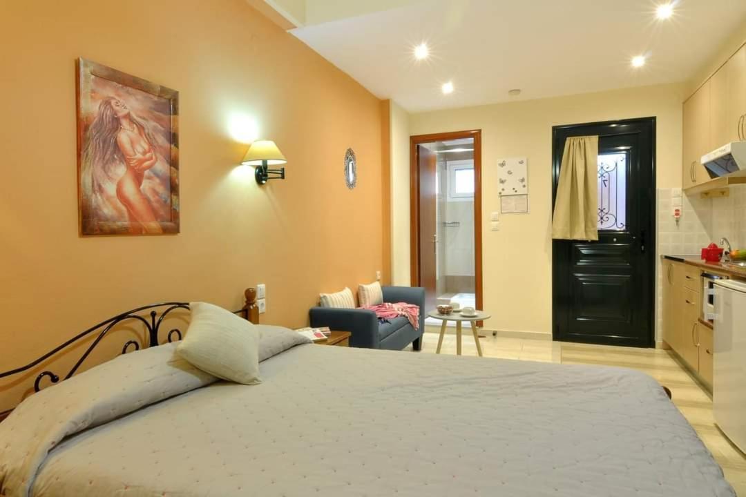 Marilena Studios And Apartments Παλαιοκαστρίτσα Εξωτερικό φωτογραφία